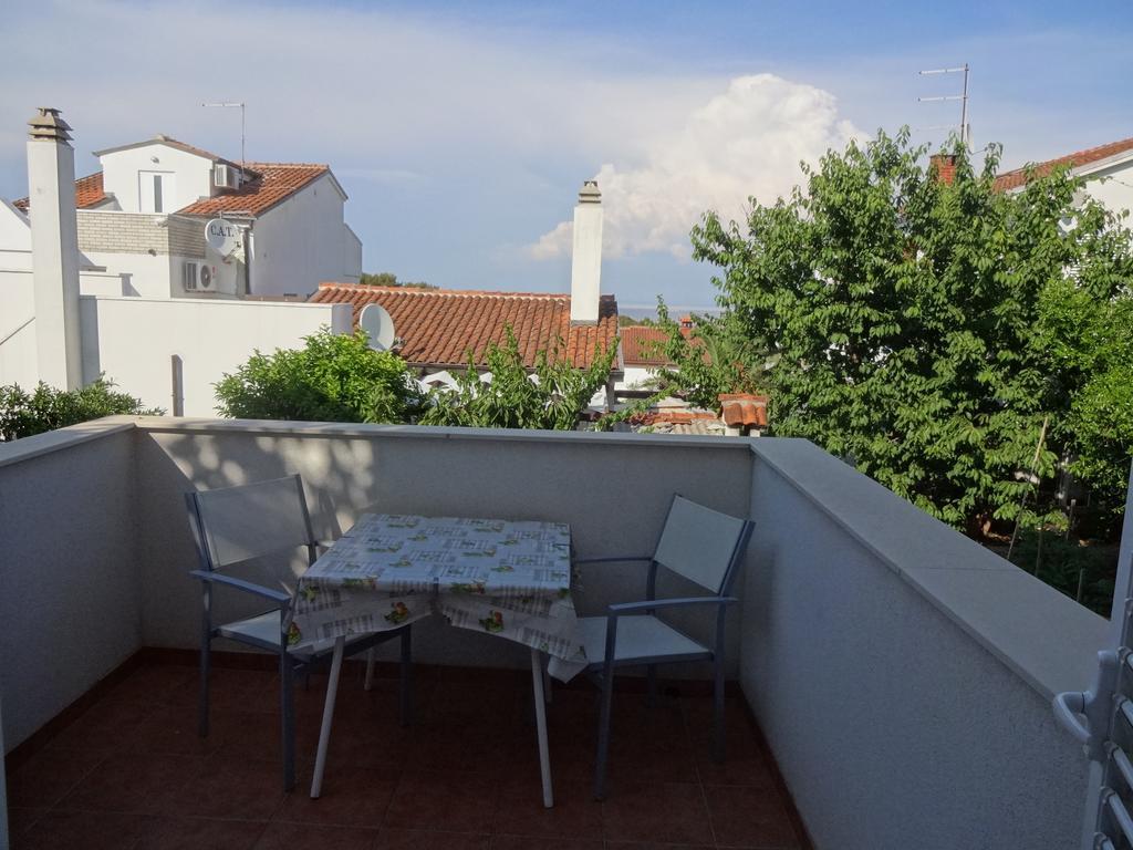 Apartments Mara Mali Lošinj Habitación foto